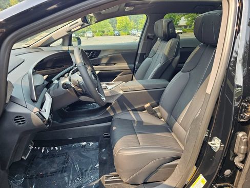 New 2026 Cadillac Optiq Luxury 2 AWD/4WD image 20