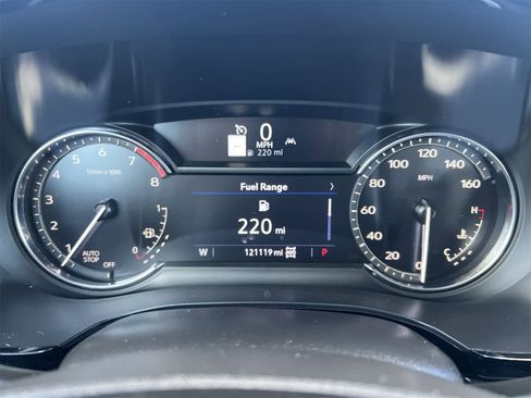 Used 2022 Cadillac XT6 Premium Luxury image 34