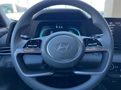 New 2026 Hyundai Elantra Blue image 22