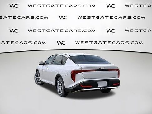 New 2025 Kia K4 LXS image 5