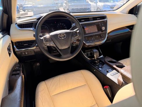 Used 2014 Toyota Avalon XLE Touring image 12