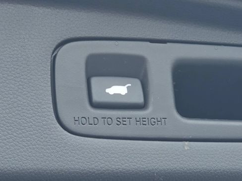 Used 2023 Honda CR-V EX-L image 18