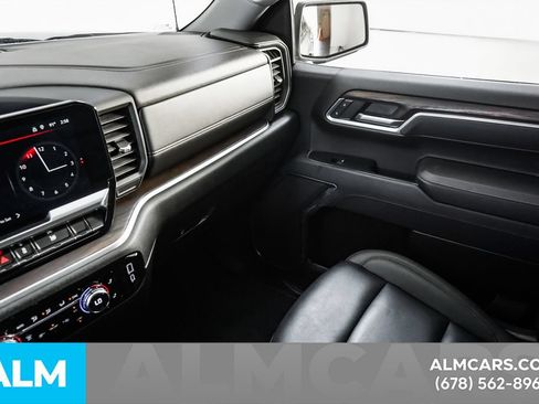 Used 2026 GMC Sierra 1500 SLT AWD/4WD image 41