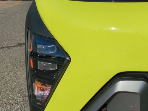 Certified 2024 Hyundai Kona SEL w/ Convenience Package image 10