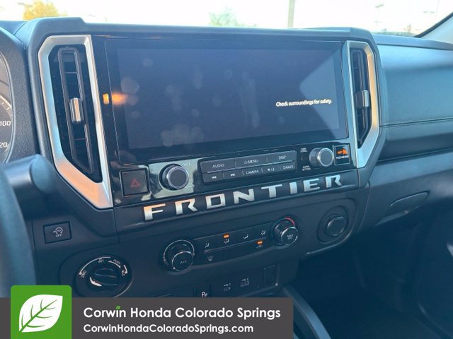 Used 2025 Nissan Frontier SV AWD/4WD image 30