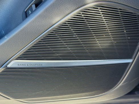 Used 2025 Audi Q7 Premium Plus image 24