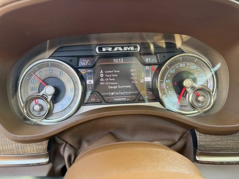 Used 2019 RAM 1500 Limited AWD/4WD image 8