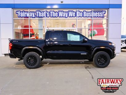 New 2026 GMC Canyon Elevation w/ Convenience Package