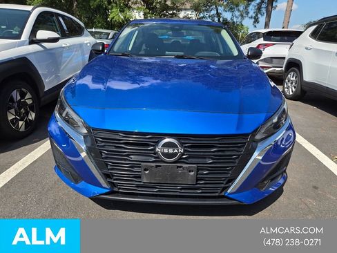 Used 2025 Nissan Altima 2.5 SV FWD image 21