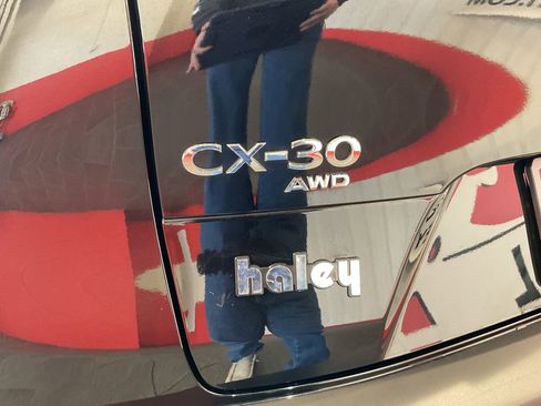 Used 2025 MAZDA CX-30 AWD 2.5 S w/ Preferred Package image 8