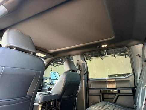 Used 2022 Ford F250 Lariat w/ Lariat Ultimate Package image 32