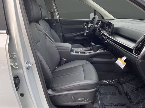 New 2026 Kia Sorento EX AWD/4WD image 16