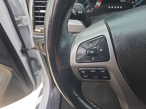 Used 2023 Ford Ranger XLT w/ Equipment Group 302A High AWD/4WD image 13
