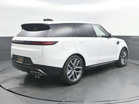 New 2027 Land Rover Range Rover Sport SE AWD/4WD image 7