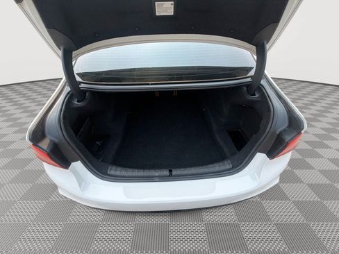 Used 2018 BMW 530i xDrive w/ M Sport Package AWD/4WD image 22