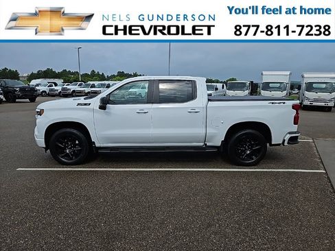 Certified 2024 Chevrolet Silverado 1500 RST image 4