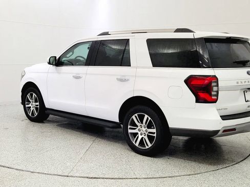 Used 2024 Ford Expedition Limited image 5