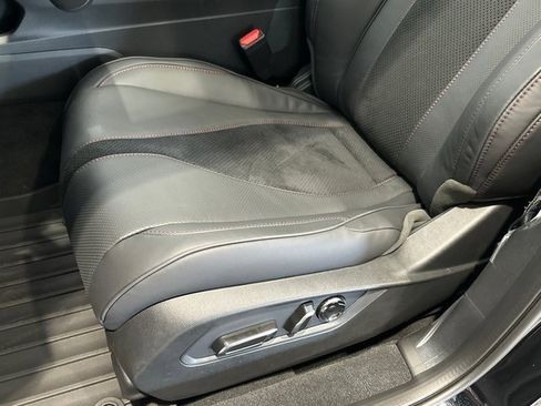 Certified 2025 Acura TLX SH-AWD w/ A-SPEC Pkg image 17