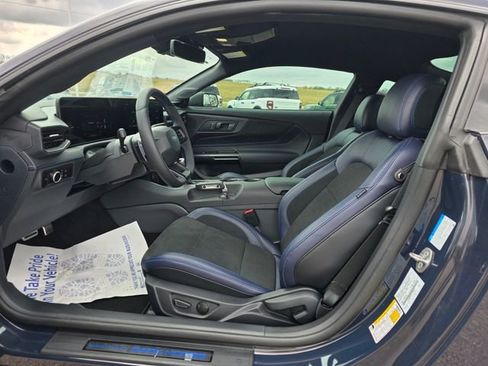 New 2026 Ford Mustang Dark Horse image 4