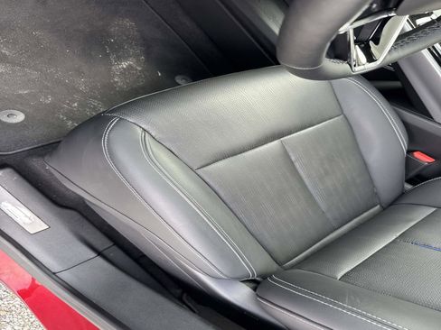Used 2024 Cadillac Lyriq Sport RWD image 14