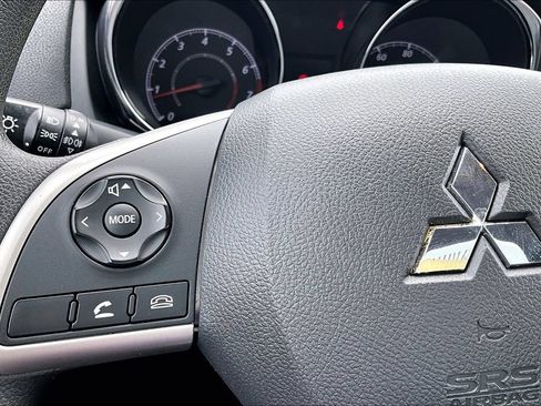 Used 2019 Mitsubishi Outlander Sport ES FWD image 24