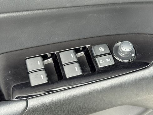 Used 2025 MAZDA CX-5 AWD 2.5 S w/ Preferred Package image 11