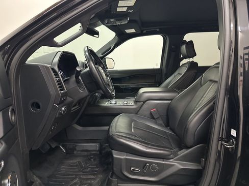Used 2020 Ford Expedition Limited w/ Special Edition Package image 29