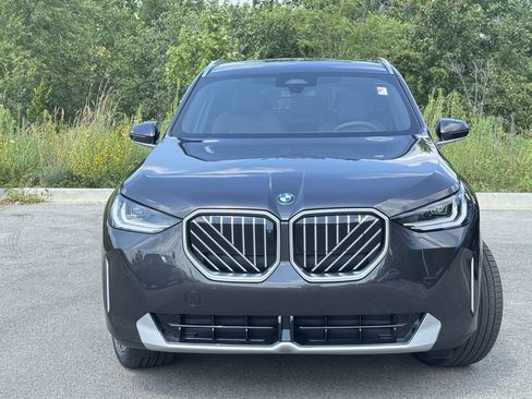 Used 2026 BMW X3 xDrive30 w/ Premium Package image 2