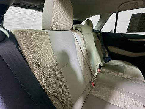Used 2023 Subaru Outback Premium image 27