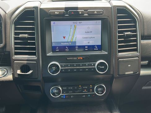 Used 2020 Ford Expedition Limited RWD image 13