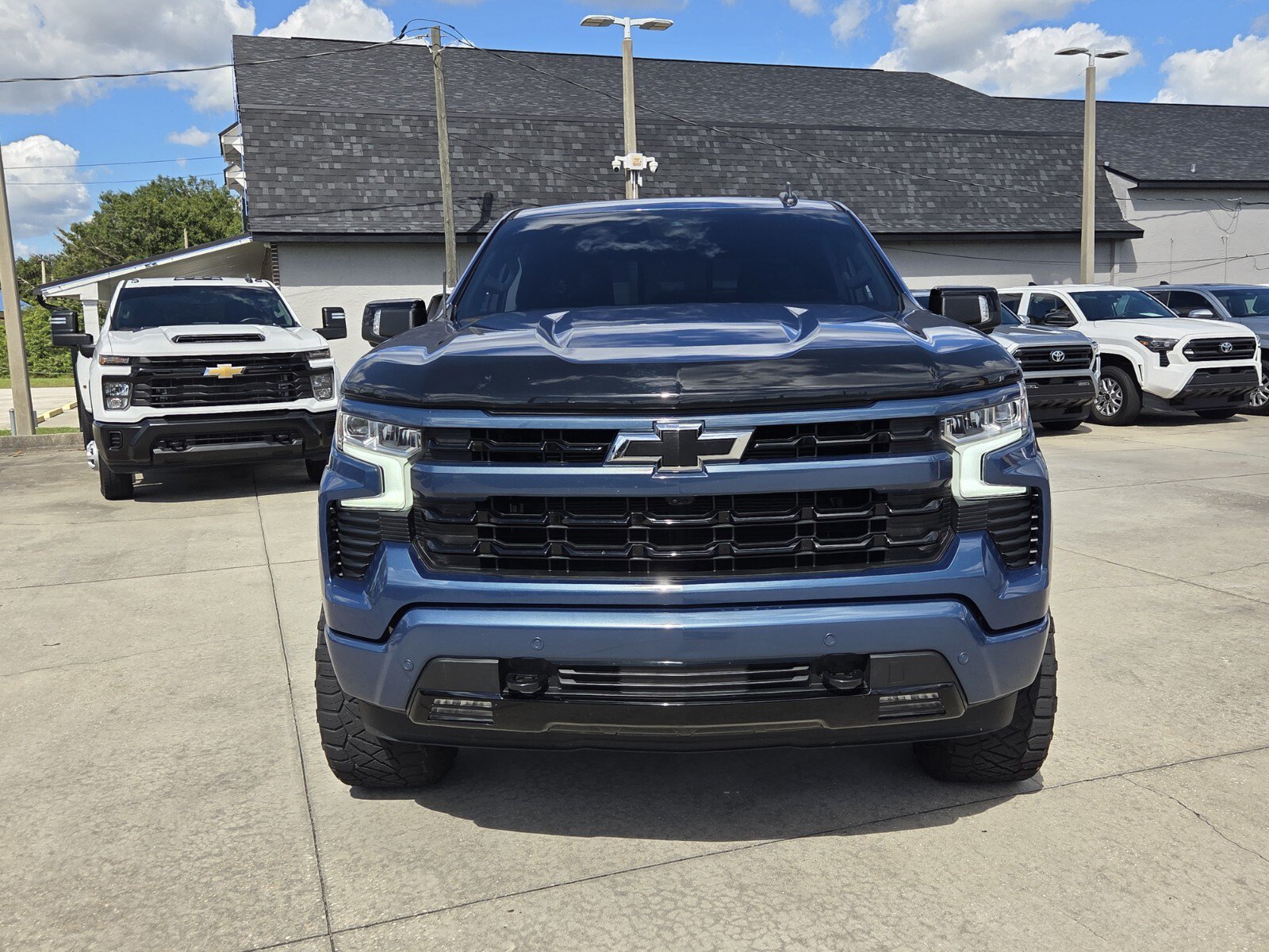 Used 2024 Chevrolet Silverado 1500 RST w/ RST All Star Premium Package AWD/4WD image 2