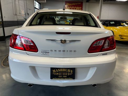 Used 2008 Chrysler Sebring Limited image 13