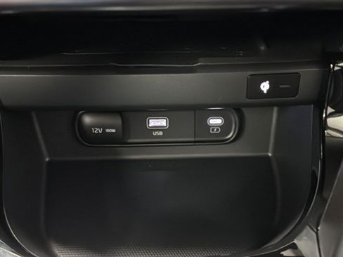 Used 2025 Kia Seltos SX AWD/4WD image 31