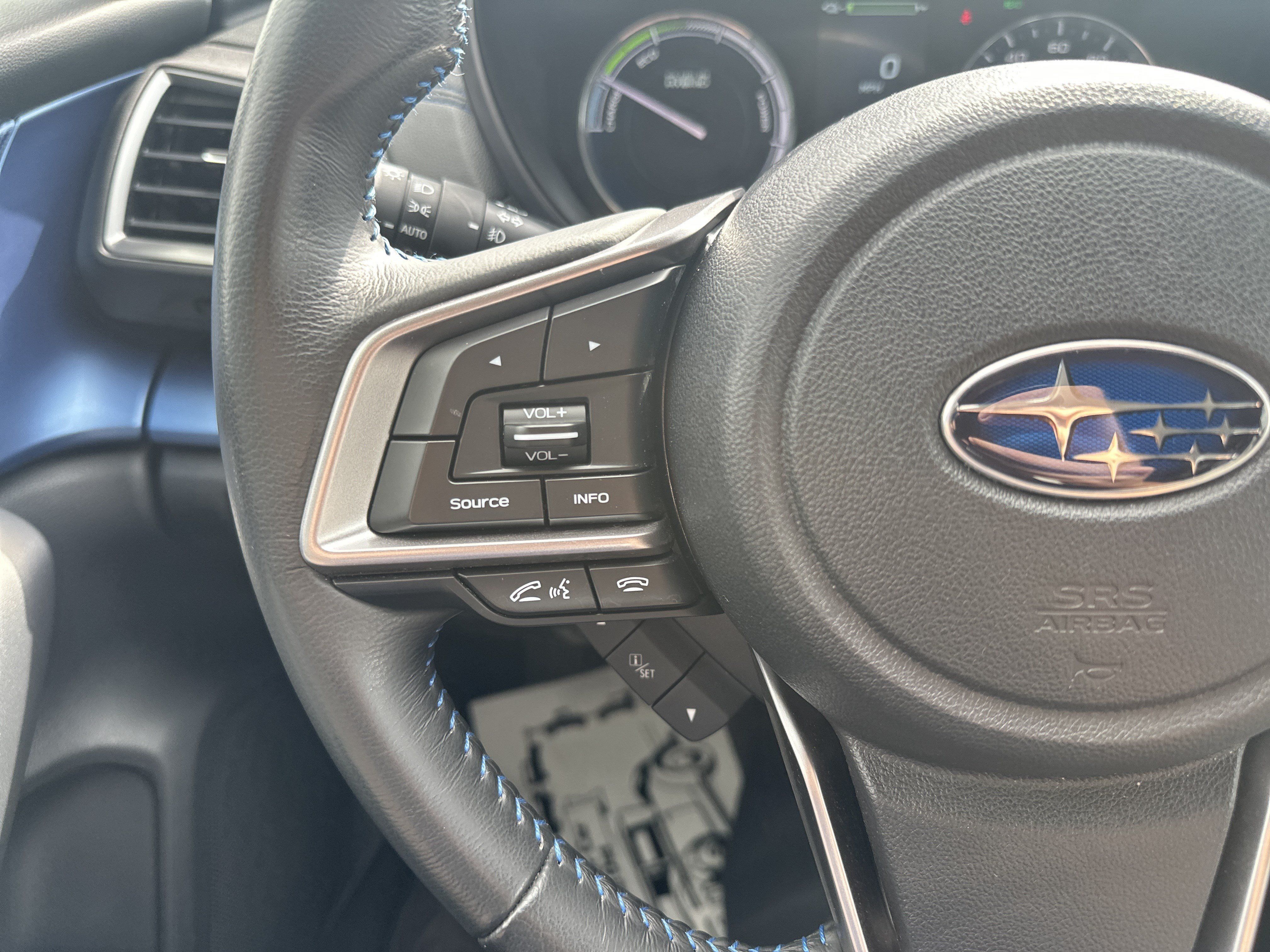 Used 2023 Subaru Crosstrek Hybrid AWD/4WD image 22