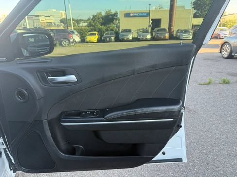 Used 2018 Dodge Charger GT AWD/4WD image 17