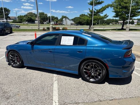 Used 2023 Dodge Charger GT w/ Plus Group RWD image 17