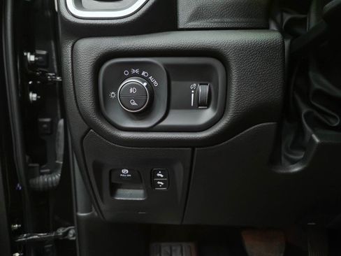 Used 2025 RAM 1500 Big Horn AWD/4WD image 29