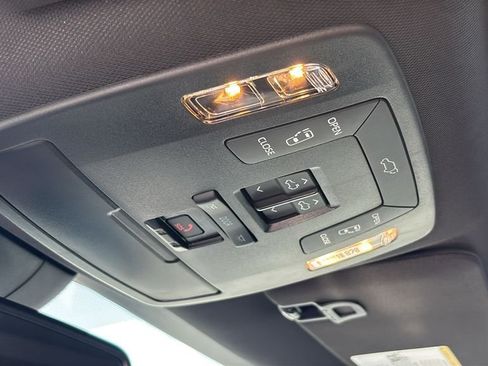 New 2026 Toyota Sienna XSE FWD image 25