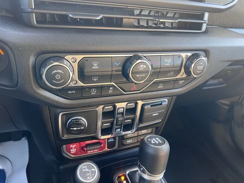 New 2026 Jeep Wrangler Unlimited Sport image 30