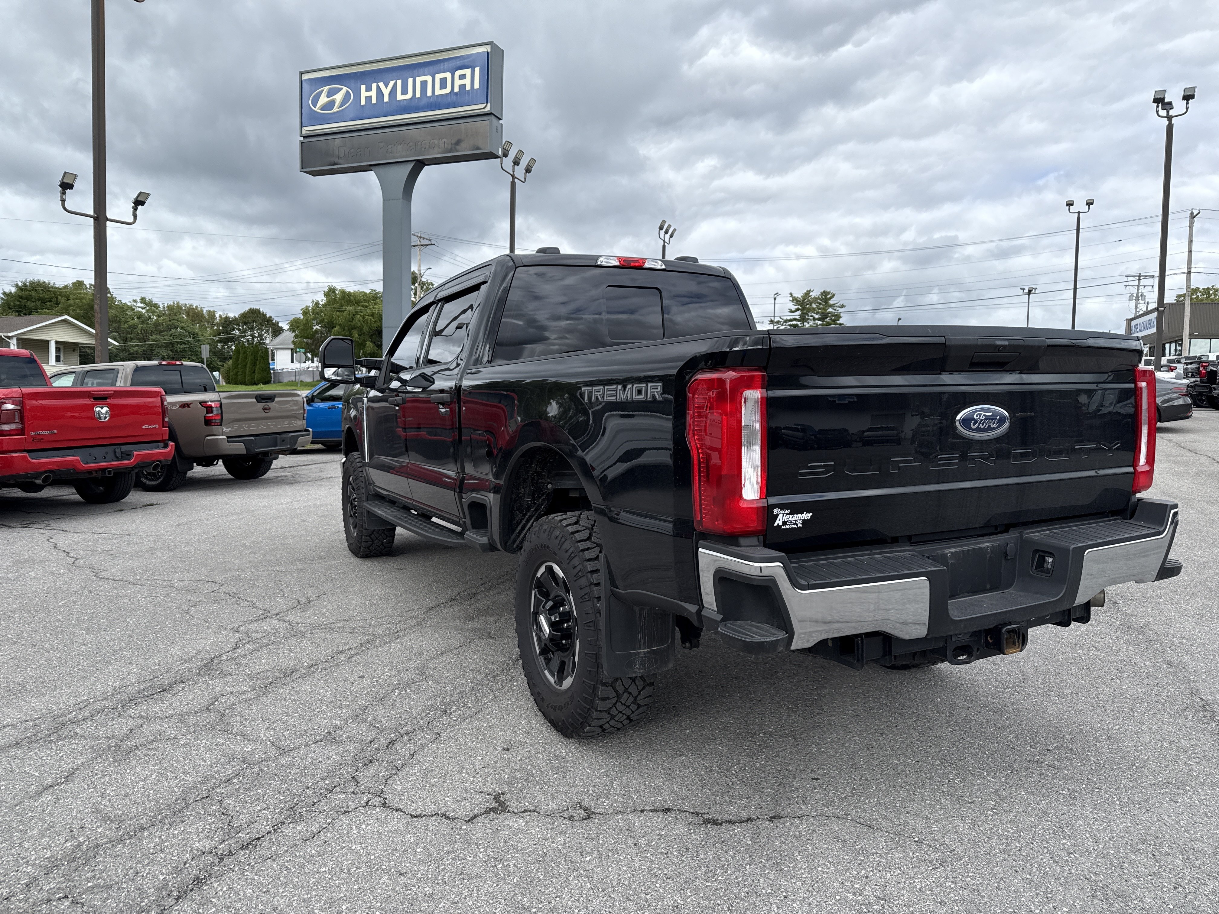 Used 2026 Ford F250 XLT w/ Tremor Off-Road Package AWD/4WD image 5
