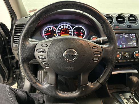 Used 2012 Nissan Altima 2.5 SL w/ 2.5SL Pkg FWD image 23