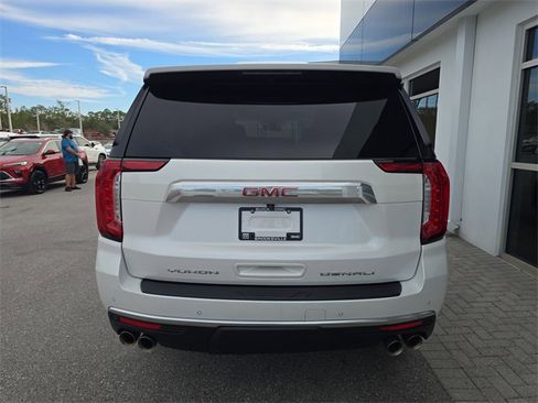 Certified 2021 GMC Yukon Denali w/ LPO, Illumination Package image 7