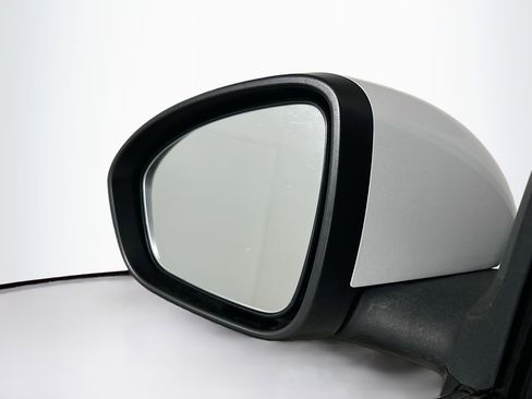 Used 2024 Nissan Sentra SV image 16