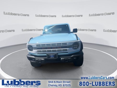 Used 2025 Ford Bronco Heritage Edition AWD/4WD image 3