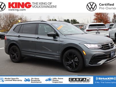 Certified 2023 Volkswagen Tiguan SE R-Line