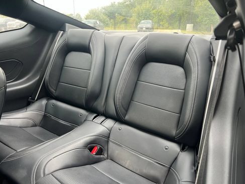 Used 2025 Ford Mustang GT Premium RWD image 18