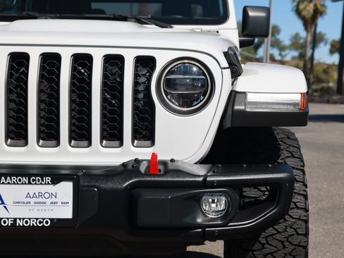Used 2021 Jeep Gladiator Rubicon AWD/4WD image 8