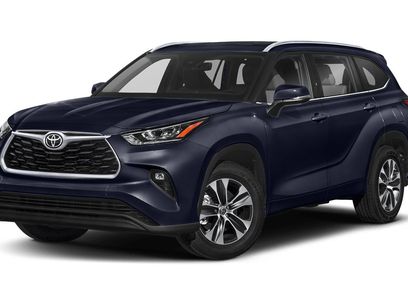 Used 2022 Toyota Highlander XLE