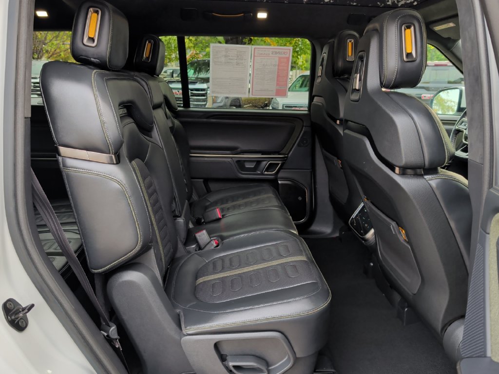 Used 2024 Rivian R1S Adventure Quad AWD/4WD image 35