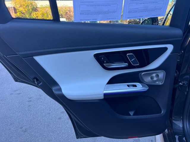 Used 2026 Mercedes-Benz GLC 300 4MATIC image 17